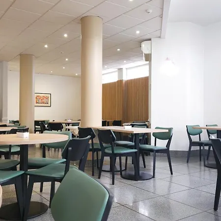 Laitau Hotel 3*
