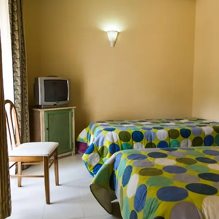 Ξενοδοχείο Laitau 3*