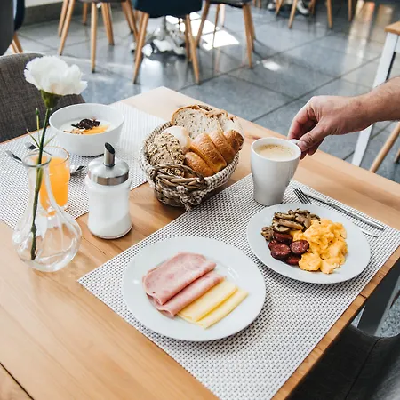 Laitau Ξενοδοχείο 3*