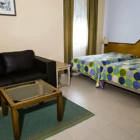 Laitau Hotel 3*