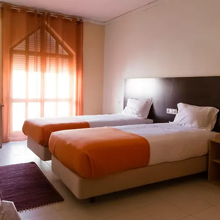 Laitau Σετούμπαλ