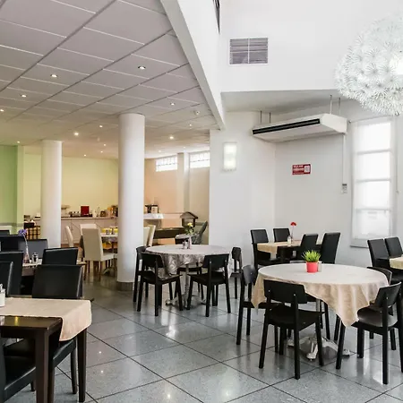 Laitau Hotel Setubal
